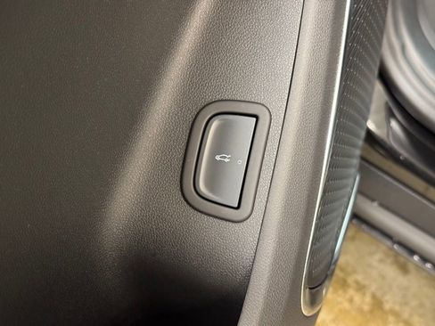 New 2026 GMC Acadia Elevation w/ Elevation Premium Package image 11