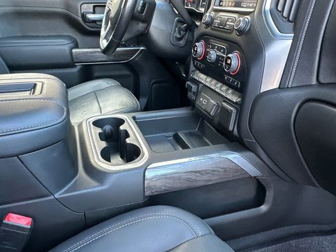 Certified 2022 Chevrolet Silverado 2500 LTZ image 16