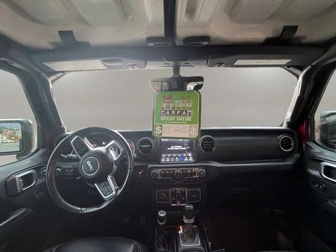 Used 2021 Jeep Gladiator Overland AWD/4WD image 8