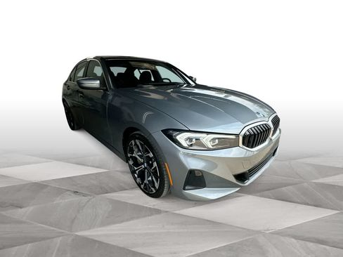 Used 2025 BMW 330i Sedan RWD image 2