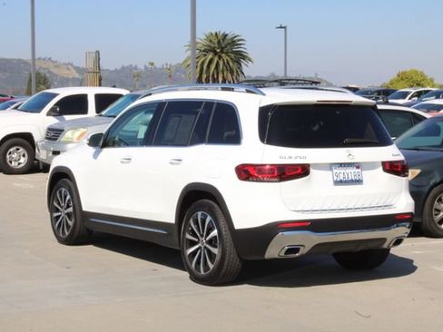 Used 2022 Mercedes-Benz GLB 250 4MATIC image 20