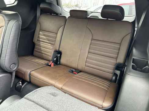 New 2026 GMC Acadia Denali Ultimate AWD/4WD image 6