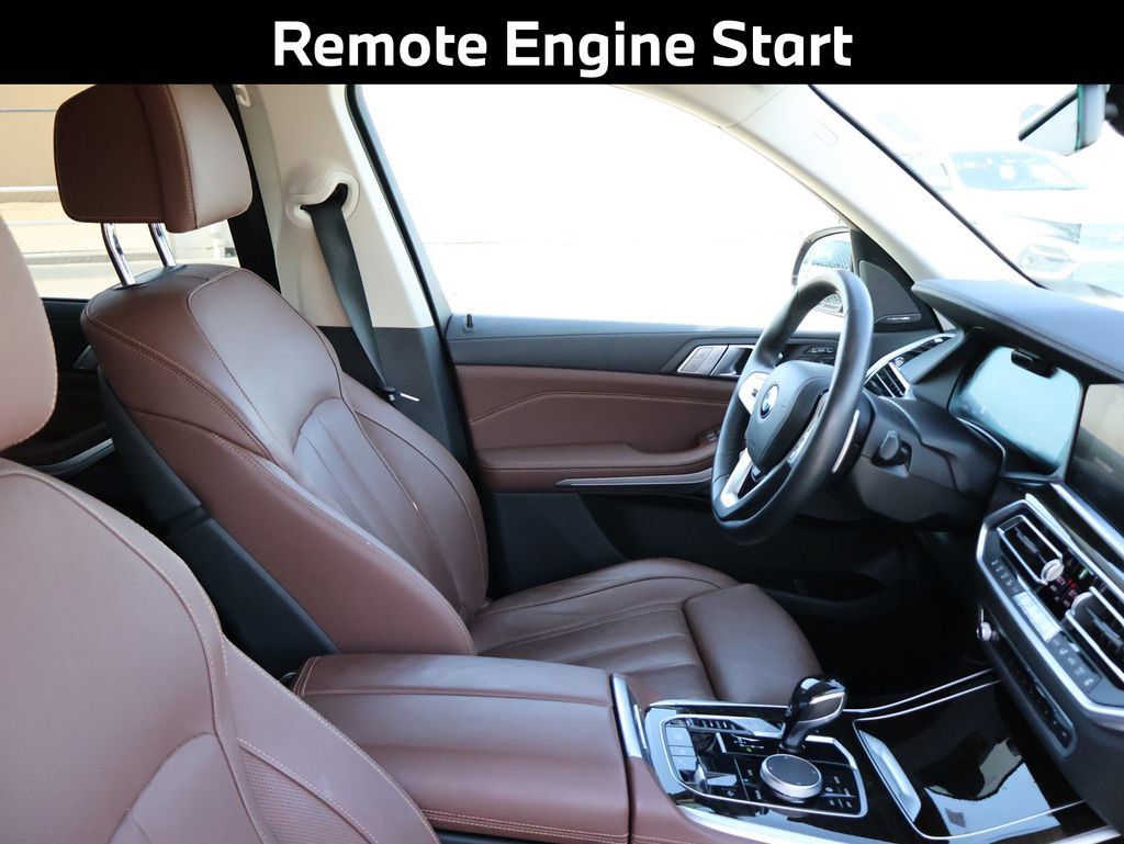 Used 2020 BMW X7 xDrive40i w/ Premium Package AWD/4WD image 11