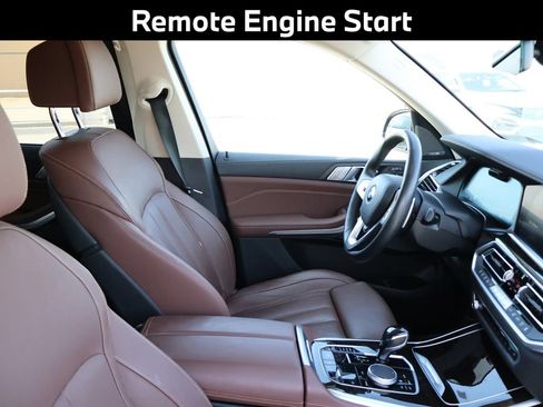 Used 2020 BMW X7 xDrive40i w/ Premium Package AWD/4WD image 11