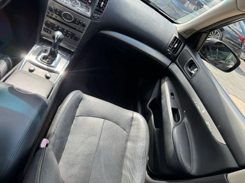 Used 2013 INFINITI G37 Journey w/ Premium Pkg RWD image 12