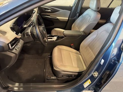 Used 2024 Buick Envista Avenir image 18