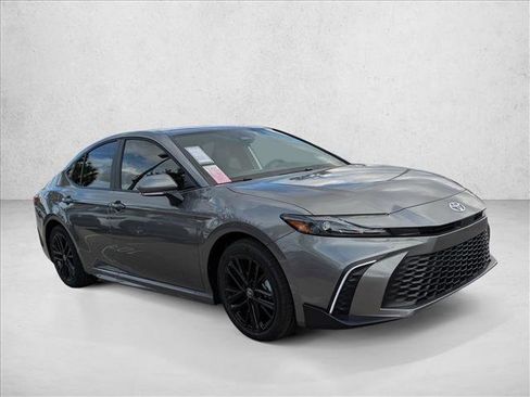 New 2026 Toyota Camry SE FWD image 6