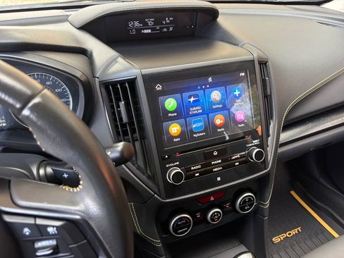 Used 2021 Subaru Crosstrek 2.5i Sport w/ Moonroof Package image 23