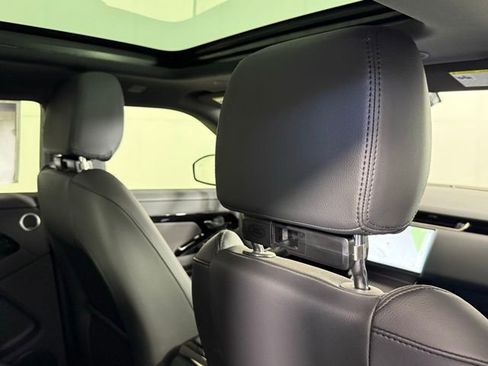 Certified 2026 Land Rover Range Rover Evoque S image 27
