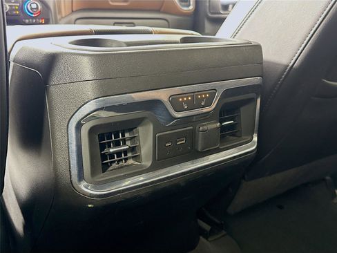 Used 2023 Chevrolet Silverado 2500 High Country AWD/4WD image 22