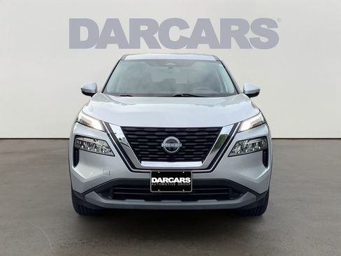 Used 2023 Nissan Rogue SV AWD/4WD image 2