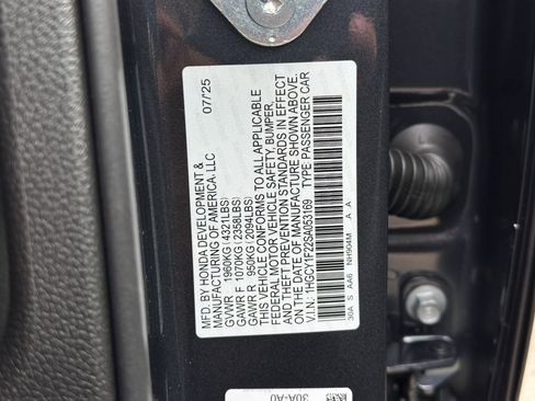 New 2025 Honda Accord LX image 33