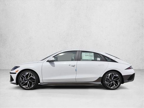 New 2025 Hyundai Ioniq 6 SEL image 8