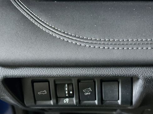 Used 2022 Subaru Outback Limited w/ Popular Package #2 image 16