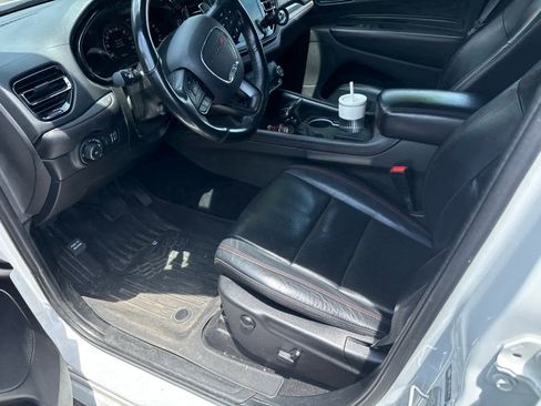Used 2023 Dodge Durango GT RWD image 5
