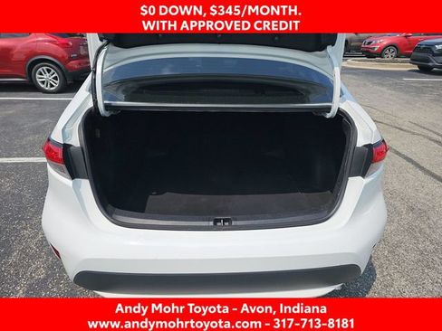 Used 2021 Toyota Corolla LE FWD image 12