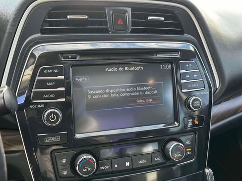 Used 2017 Nissan Maxima Platinum image 28