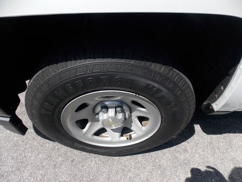 Used 2017 Chevrolet Silverado 1500 W/T RWD image 15
