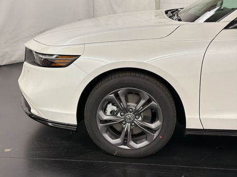 New 2026 Honda Accord EX-L image 12