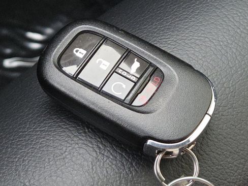 Used 2024 Honda Pilot Touring image 34