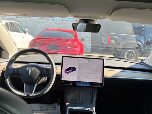 Used 2022 Tesla Model 3 Long Range AWD/4WD image 7
