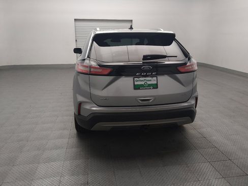 Used 2022 Ford Edge SEL w/ Convenience Package AWD/4WD image 6
