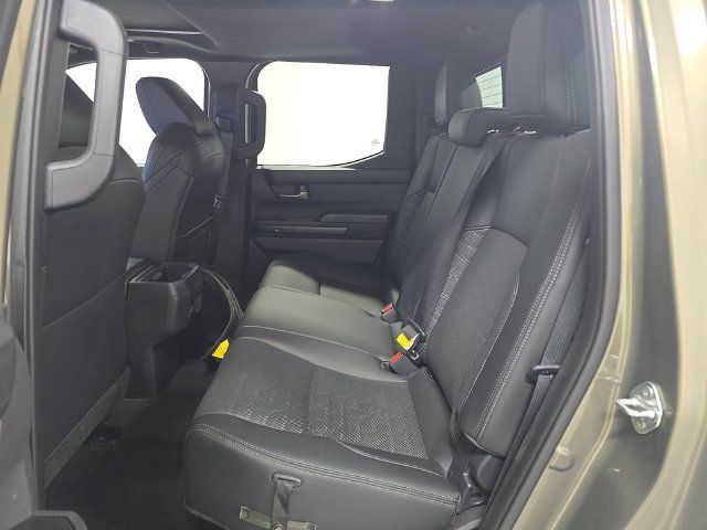 Used 2024 Toyota Tacoma TRD Off-Road w/ TRD Off Road Premium Package AWD/4WD image 4