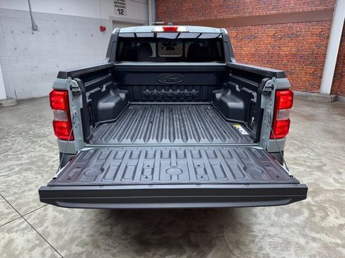 Used 2023 Ford Maverick Lariat w/ Lariat Luxury Package image 26