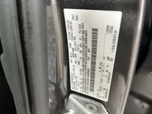 Used 2014 Ford Escape SE w/ Equipment Group 201A FWD image 33