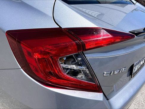 Used 2019 Honda Civic Sport image 23