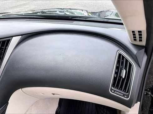 Used 2014 INFINITI Q50 Premium w/ Navigation Package RWD image 23