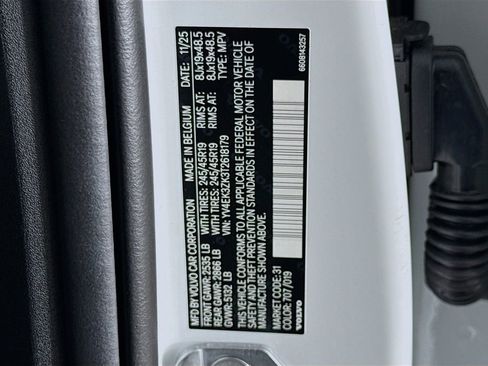 New 2026 Volvo EX30 Plus w/ Protection Package Premier AWD/4WD image 32