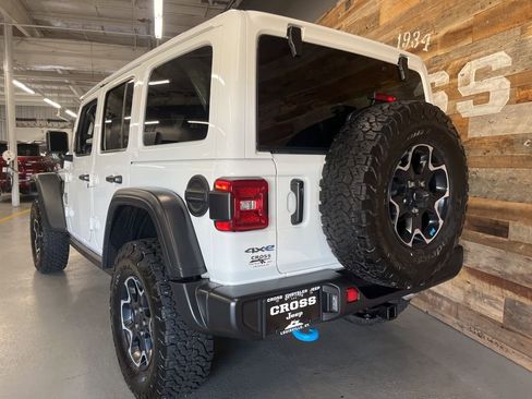 Used 2022 Jeep Wrangler Unlimited Rubicon 4xe image 25
