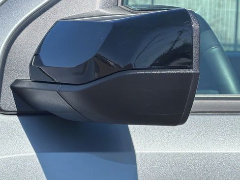 Used 2025 GMC Canyon AT4 w/ AT4 Premium Package image 48