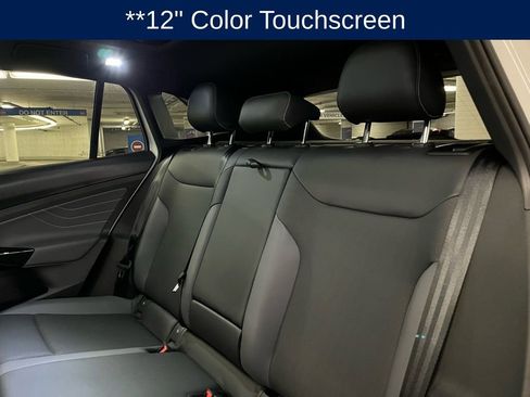 Used 2023 Volkswagen ID.4 Pro S Plus image 21