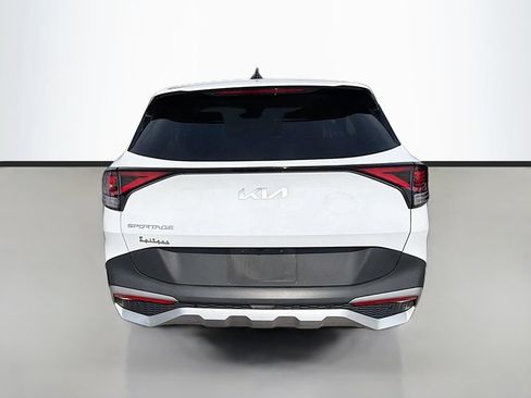 Used 2023 Kia Sportage EX FWD image 7