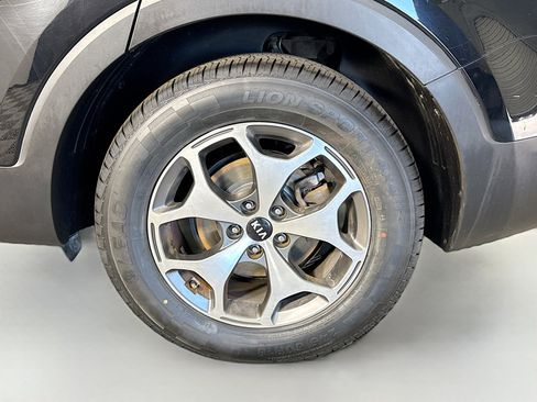 Used 2020 Kia Telluride EX image 37