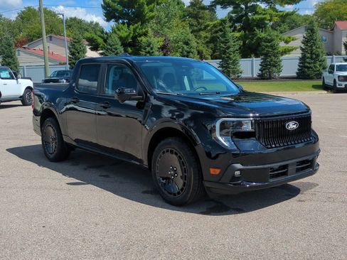 New 2025 Ford Maverick Lobo image 2