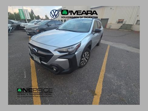 Used 2023 Subaru Outback Premium AWD/4WD image 1
