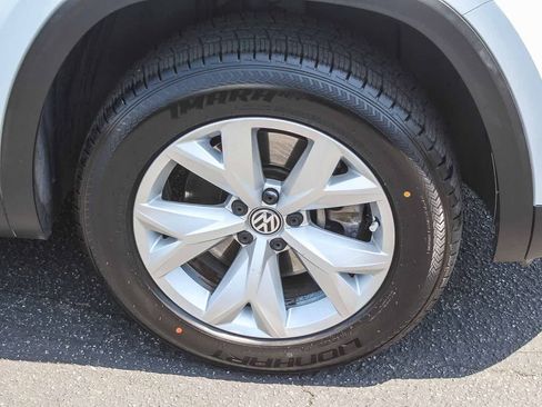 Used 2019 Volkswagen Atlas SE w/ Towing Package FWD image 13