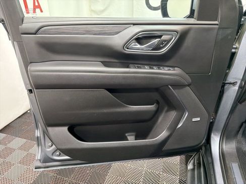 Used 2021 GMC Yukon SLT w/ SLT Premium Package AWD/4WD image 21