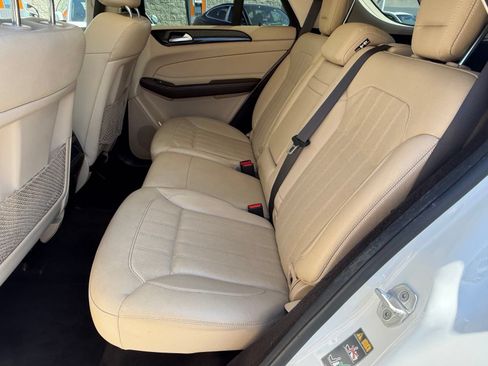 Used 2016 Mercedes-Benz GLE 350 image 31