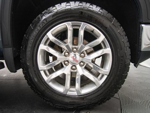Used 2019 GMC Sierra 1500 SLT w/ SLT Premium Plus Package AWD/4WD image 32