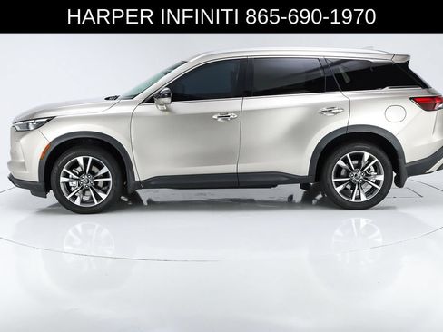 Used 2024 INFINITI QX60 Luxe FWD image 2
