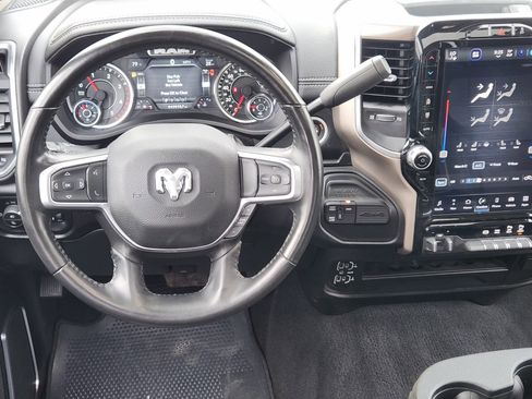 Used 2024 RAM 2500 Laramie AWD/4WD image 28