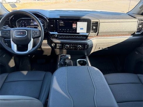 Certified 2024 GMC Sierra 1500 SLT w/ SLT Premium Plus Package image 10