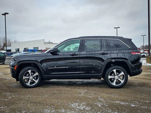 New 2026 Jeep Grand Cherokee Limited AWD/4WD image 6