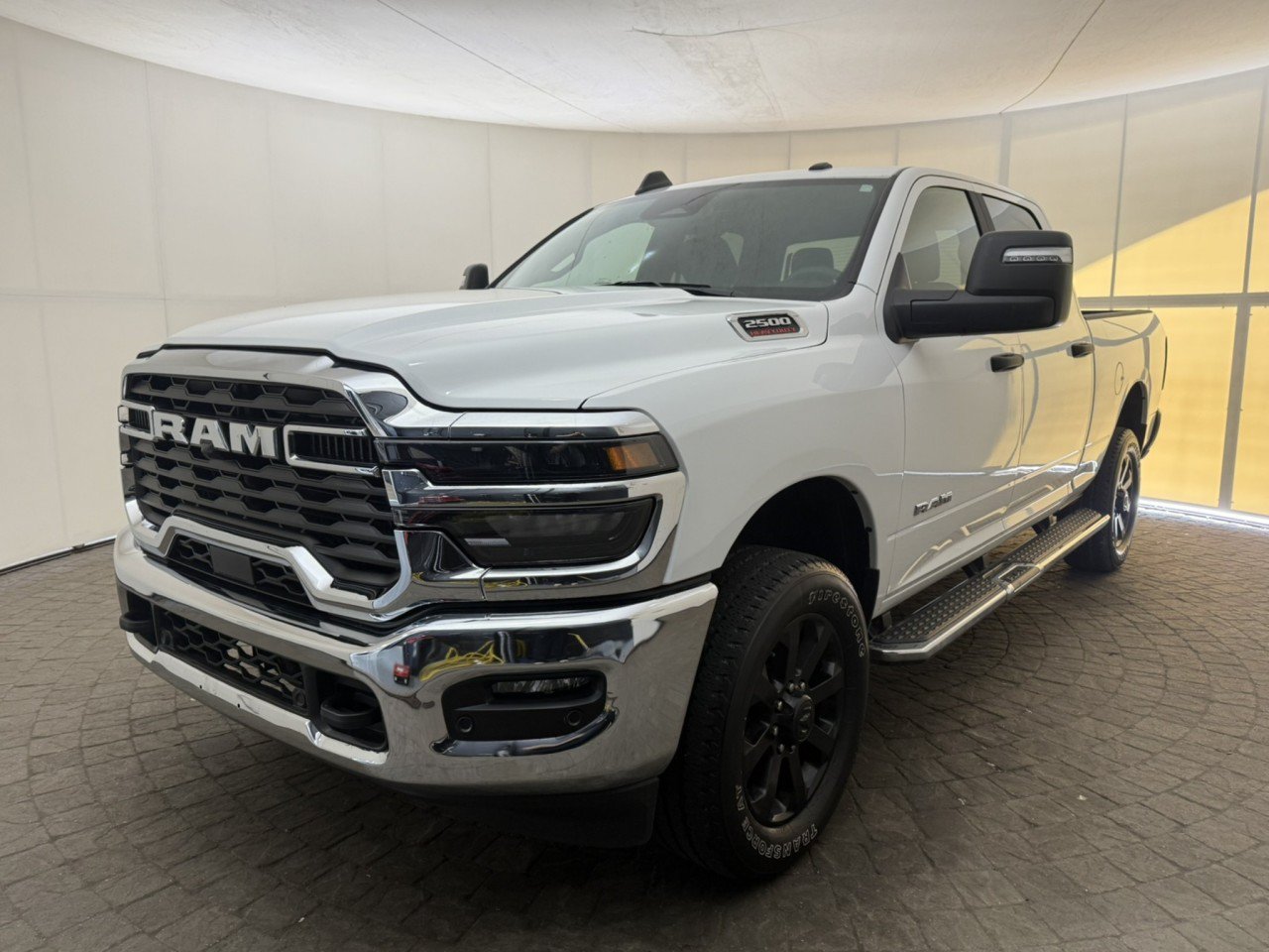 Used 2026 RAM 2500 Big Horn AWD/4WD image 3
