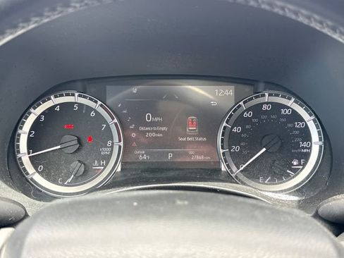 Used 2023 Toyota Highlander XSE AWD/4WD image 25
