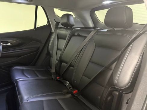 Certified 2022 GMC Terrain SLT image 26